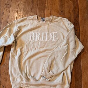 Gildan Heavy Blend Beige Sweatshirt